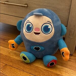 Peek a Boo Baby’s First Plush Toy